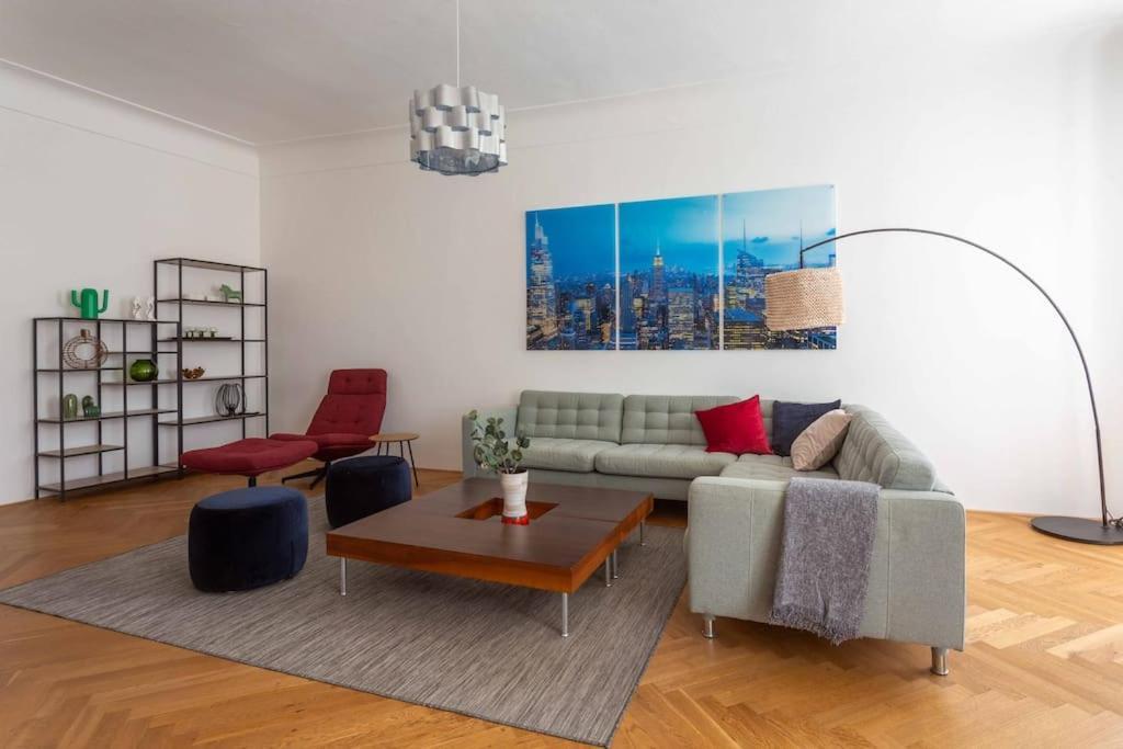 Traumhafte Wohnung Fuer 6 Pers. Melk Exterior photo